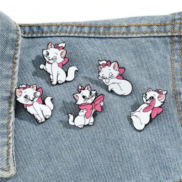 5pc Set Marie from The Aristocats Enamel Pins - Picture 1 of 2